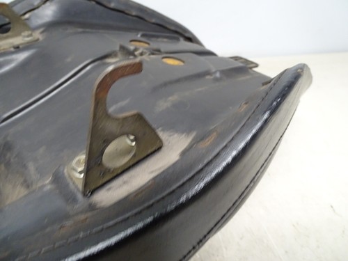 1985 Honda VF500C Magna V30 Seat - Picture 9 of 12