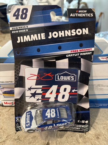 Jimmie Johnson Lowes Patriotic NASCAR Authentics 2018 Wave 9 1/64 Diecast New