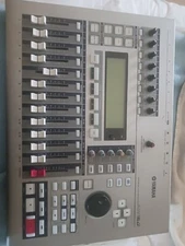 Yamaha AW16G 16-Track Digital Audio Workstation