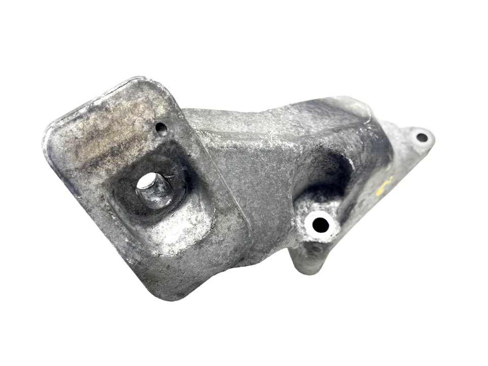 2008–2019 BMW X5 X6 RIGHT ENGINE MOUNT BRACKET OEM 6780148 - Image 3 of 4