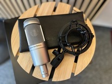 Audio-Technica AT3035 Kondensator Großmembranmikrofon + Spinne und Tasche