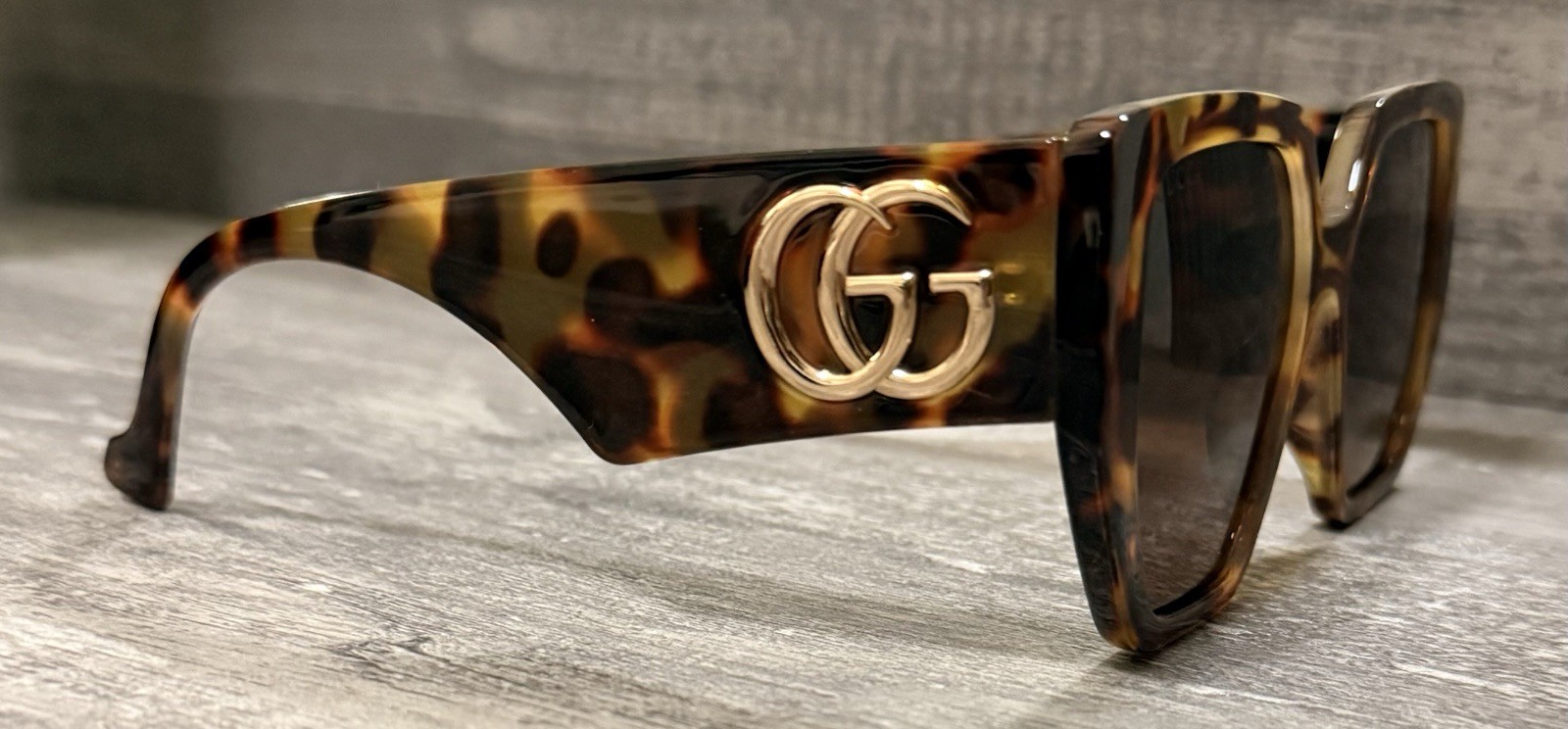 Gucci GG Women’s Oversized Square Tortoise Sunglasses Brown Tinted Lenses