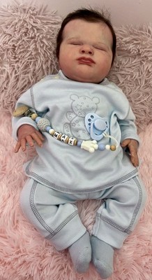 Reborn Max von Laura Lee Eagles schöner Leigh Reborn Echtheitszertifikat & Bauchplatte, signiert