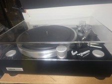 YAMAHA GT-2000 Direct Drive Record Turntable Used Japan