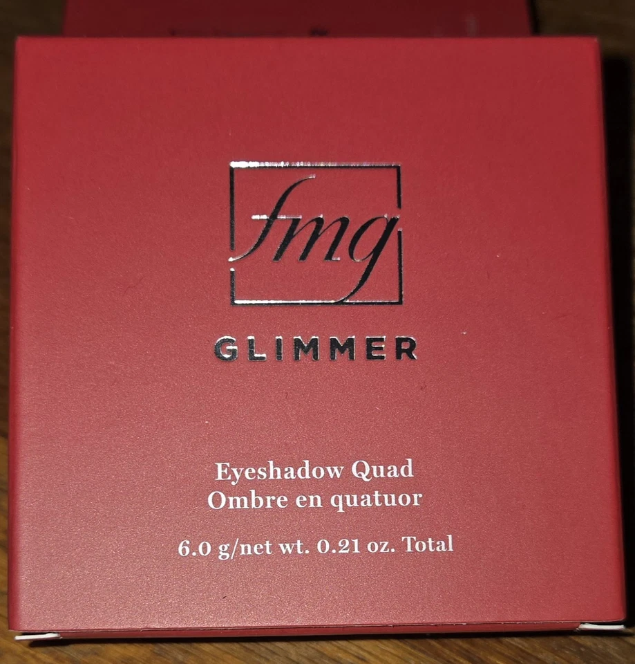 fmg Glimmer EyeShadow Quad Powder Shadow - Vixen - Image 3 of 4