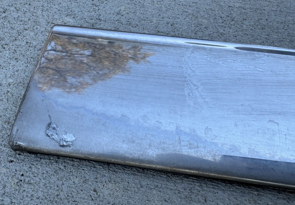 Chrysler New Yorker 1984-1988 sedán de 4 puertas RF puerta basculante moldura moldura inferior OEM Foto 2 de 4