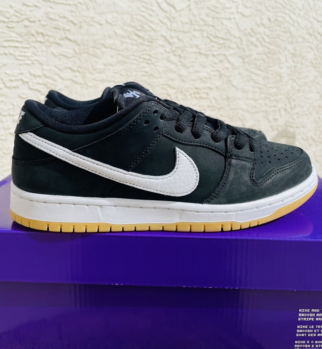 【未使用】NIKE DUNK SB LO 黒ガム スウェード デッドストック 未使用】NIKE DUNK SB LO 黒ガム スウェード デッドストック