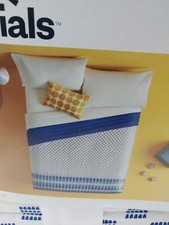 Room Essentials Satin Quilt Full/Queen Size Stripes