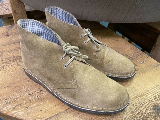 clarks sand suede