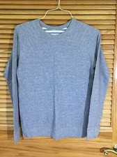 Lululemon Women  s Size Small Gray Reversible Long Sleeve Sweatshirt CW-443