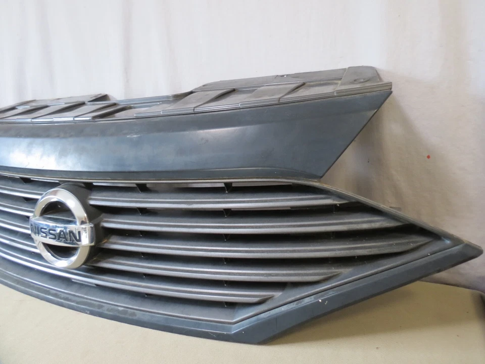 11 12 13 14 15 16 17 2011-2017 Nissan Quest Front Upper Grille Grill Mesh OEM Foto 2 de 4