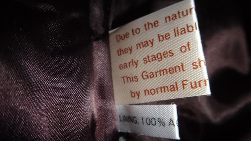 Stunning Vintage Genuine Fur Jacket Coat in Dark Burgundy Size Small - Picture 21 of 22
