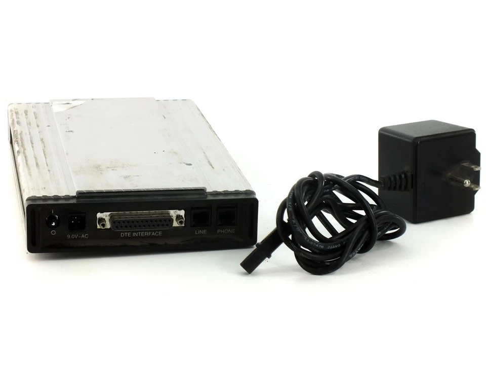 Hayes 2000US V-Series ULTRA 96 Desktop Smartmodem 9600 with Power Supply - Image 2 of 3