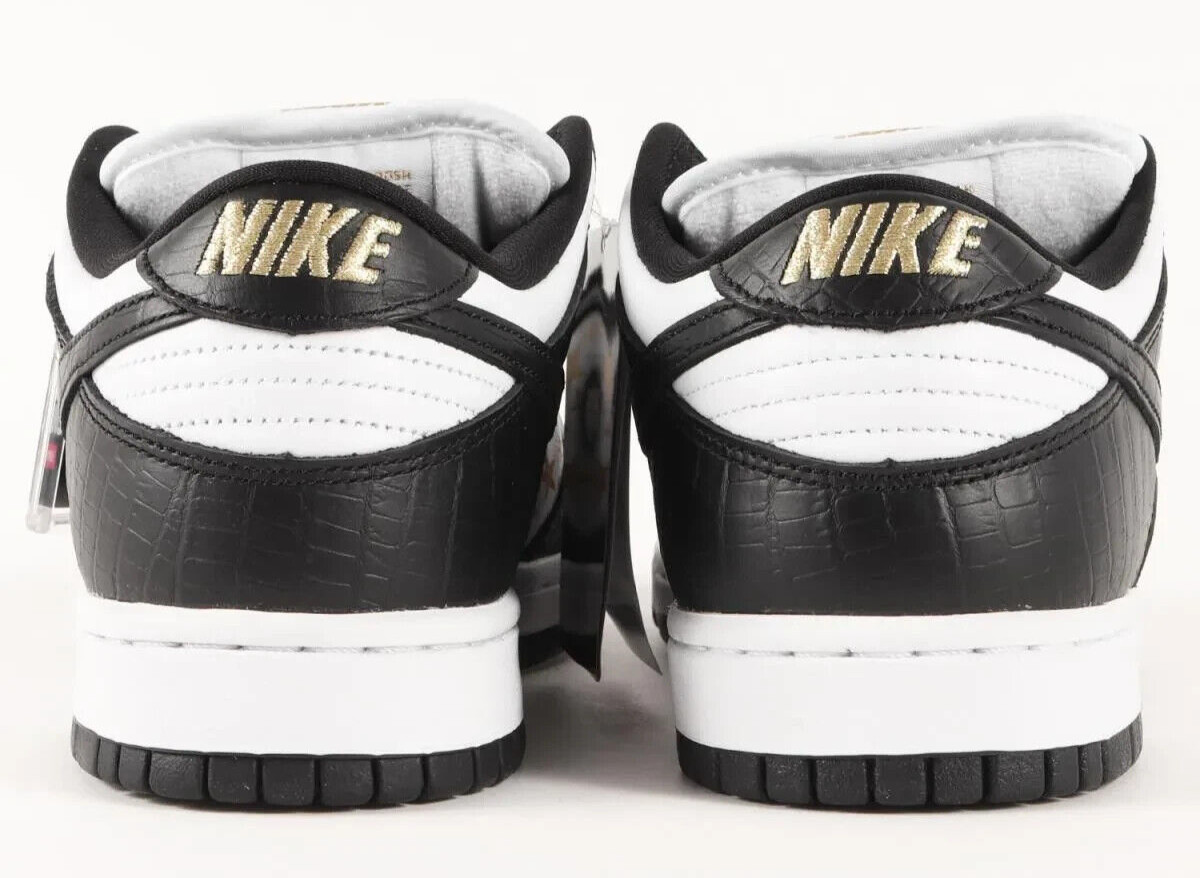 Supreme x Nile Shoes ''Gold Stars'' SB Dunk Low OG QS New size US9.5/27.5 cm