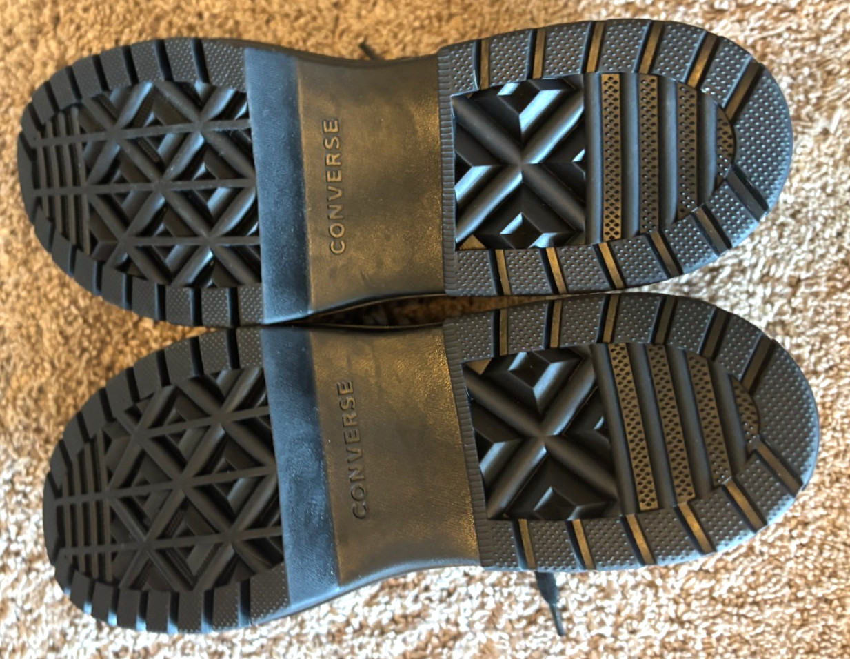 Converse Shoes Black Leather High Top Women’s 7 NEW thumbnail 4