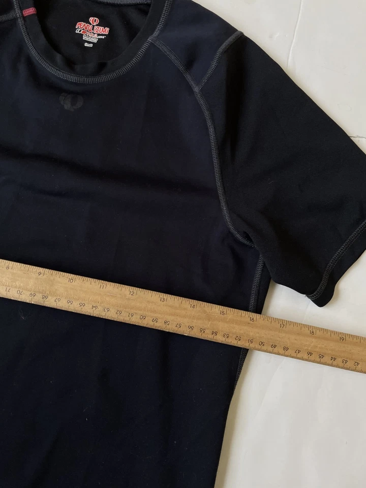 Pearl Izumi барьер Lite короткий рукав базовый слой черный размер мужской маленький - Изображение 4 из 4