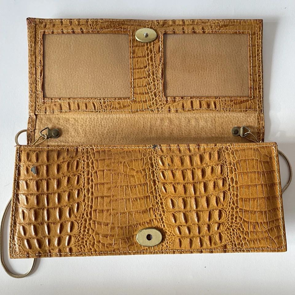 Сумка-клатч Pierre Cardin из крокодиловой тисненой кожи с цепочкой — желтовато-коричневая винтажная - Изображение 4 из 4