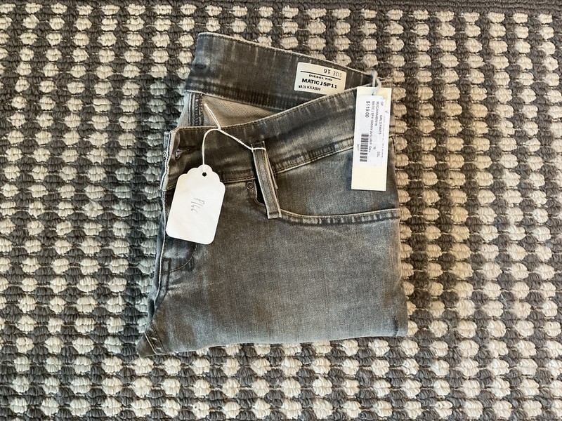 DIESEL KIDS Girls Gray Denim Jeans NWT.