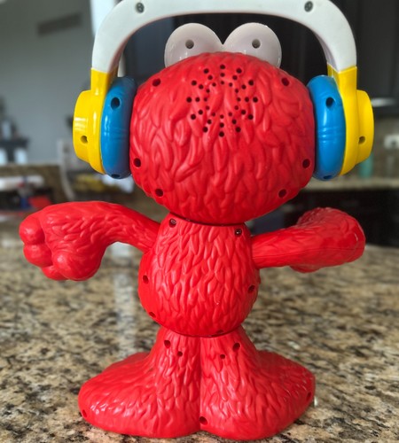 Playskool Sesame Street Let’s Dance Elmo Interactive Toy Figure Hasbro 2017 - Picture 4 of 6