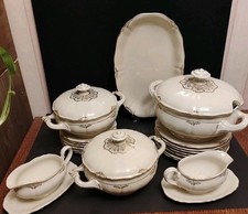 Porzellan Speiseservice - Oscar Schaller Stolzenfels - Elfenbein Golddekor 1930