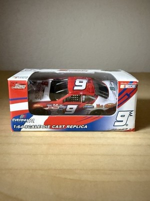 Kasey Kahne #9 Dodge Ultimate Chargers 2008 1/64 Scale Diecast Car