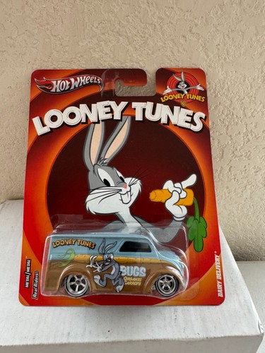 Hot Wheels Looney Tunes Dairy Delivery Bugs Bunny Real Riders G51