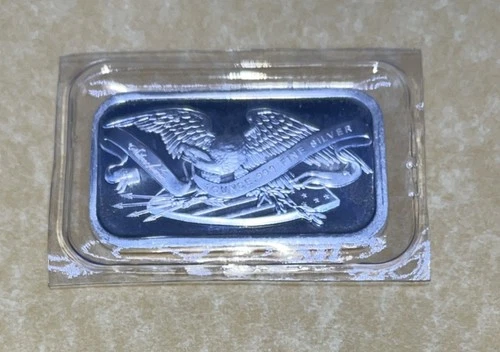 UNOPENED SILVERTOWNE AMERICAN EAGLE SHIELD AND ARMS ONE OZ .999 FINE SILVER  BAR