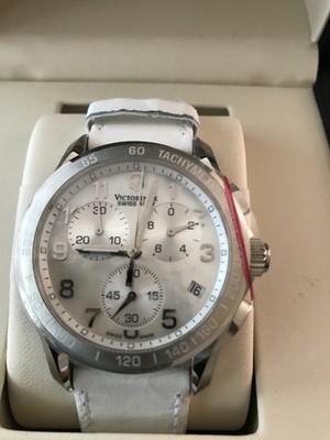 New Victorinox Swiss Army Women's 241256 Chronograph White Mop