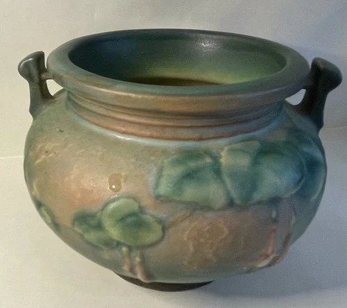 Small Roseville Brown Fushia Jardiniere