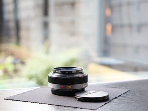 Panasonic Lumix G Vario 20mm f/1.7 Mark I ASPH w/Kenko Japan UV Filter MFT M43