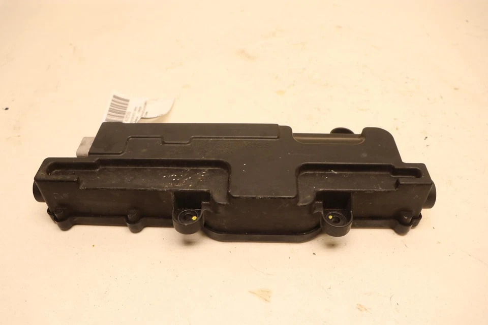 2017-2020 GENESIS G80 REAR EMERGENCY PARKING BRAKE ACTUATOR MOTOR OEM - Image 2 of 4