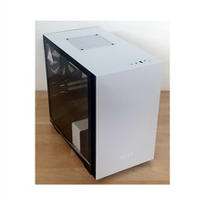 NZXT Gehäuse H210i Weiß / Schwarz Seitenfenster Mini-ITX RGB Strips (Gebraucht)