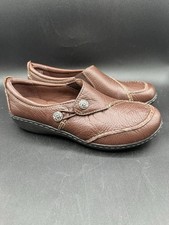 Clarks Women's Ashland Lane Slip On Leather Loafer Brown Size 8M