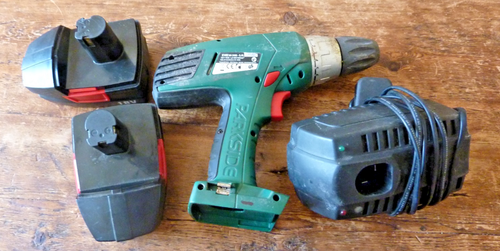 Parkside 18V Akku-Bohrschrauber X18V KH 3188, Ladegerät und zwei Akkus