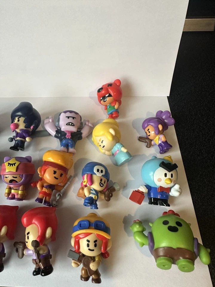 Brawl Stars Mini Figures Bundle x22  - Image 4 of 4