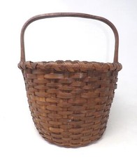 SIGNED MAINE ASH SPLINT HANDLED GATHERING BASKET - GREAT SURFACE - 10 1/4" DIA.