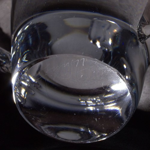 Modern Nordic Style Crystal Penguin Figurine Paperweight Hand Blown Signed - Picture 7 of 7