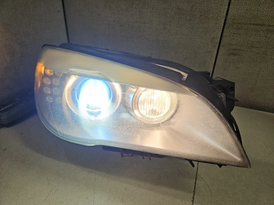 BMW 740i 750i 760i 2009-2012 pasajero derecho conjunto de lámpara de faros de xenón dinámico Foto 2 de 4