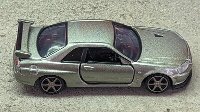 Tomica Premium Nissan Skyline Gt-r V-spec II Nur R34 Japan Takara