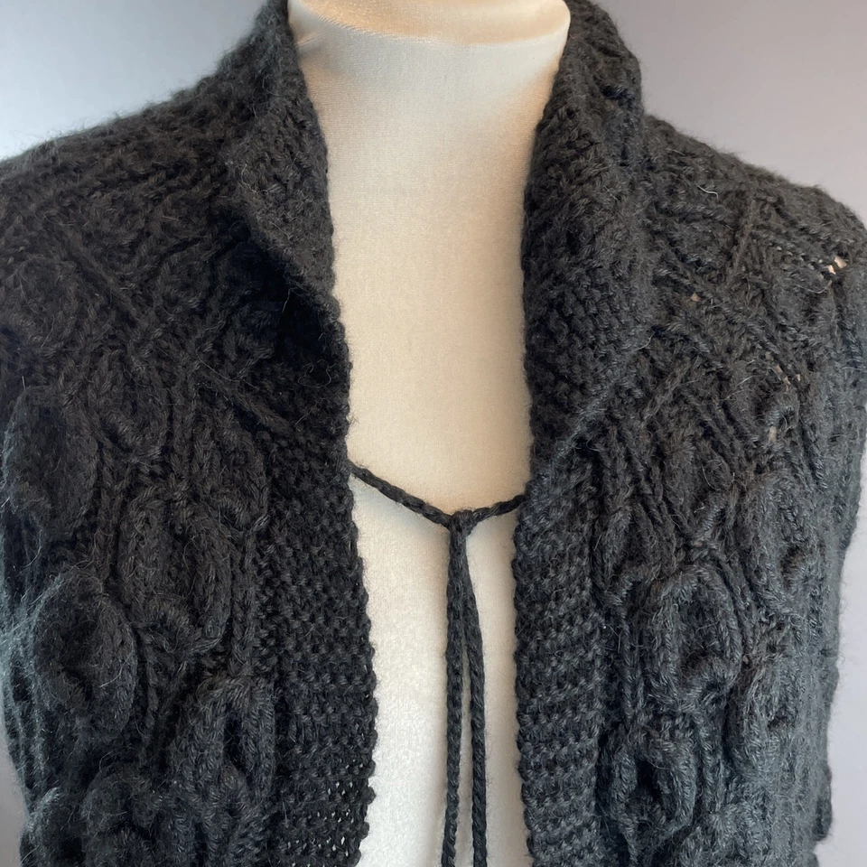 Xale de malha de fio de alpaca superfino preto BOHO Babydoll Shrug Wrap - Imagem 3 de 4