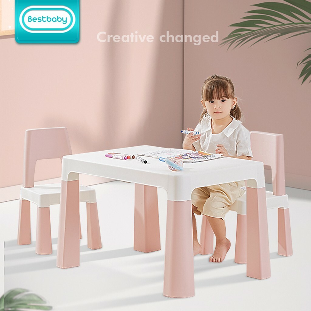 girls drawing desk