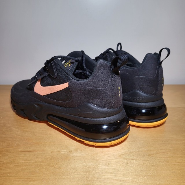 Size 9.5 - Nike Air Max 270 React 