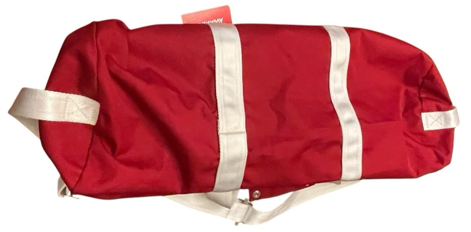 Lands' End Cordura Fabric Weekender Y2K Red Duffle Bag NWT Women's Day Red Dress - Image 4 of 4