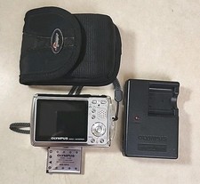 Olympus Stylus 720sw Battery NO Memory Card Shock And Waterproof