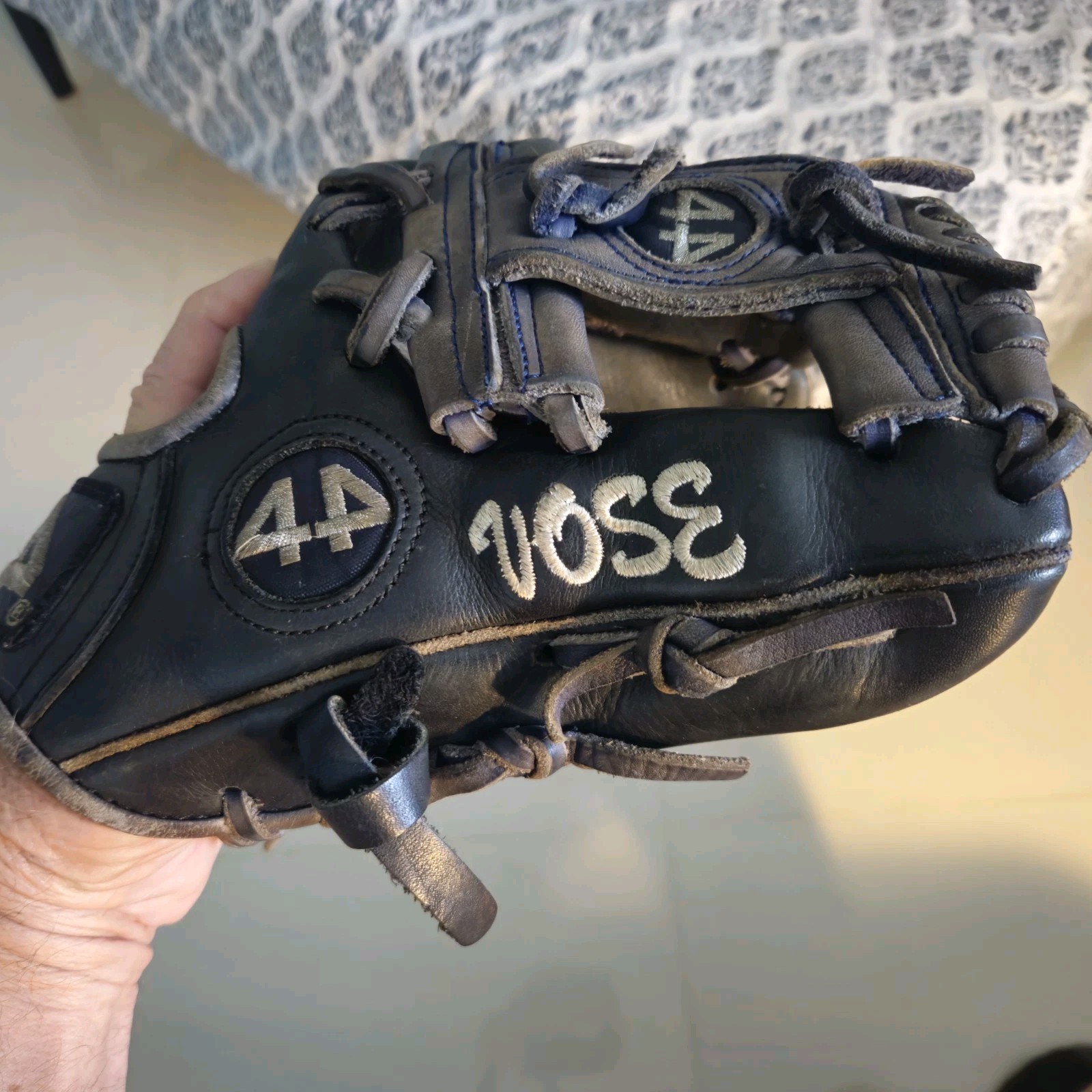 11.50 Infield Right Hand Thrower