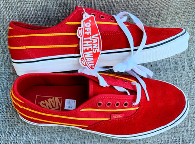 VANS off THE WALL Classic Red Suede Front, 3 Golden  Stripes, Men's 11.5 NEW