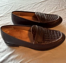 Vionic Brown Penny Loafer Comfort Shoes Flats Women's Size 9.5
