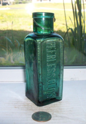 RARE TEAL COLORED BOTTLE EMBOSSED,HAUTHAWAY &SON'S PEERLESS GLOSS(NECK IS CRUDE)