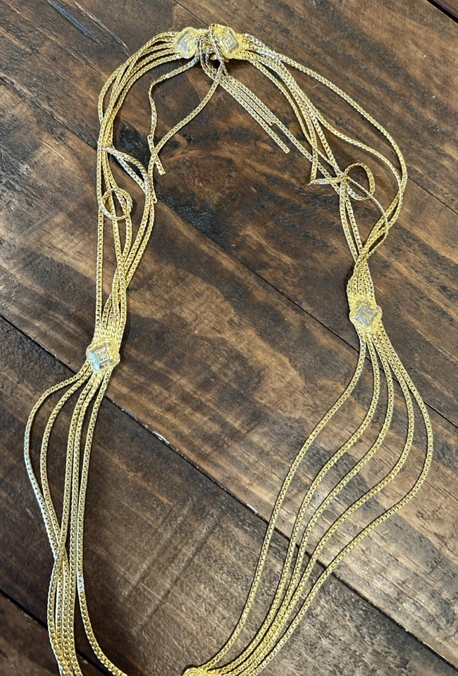 Vintage Christian Dior Gold Chain Belt Necklace Small 30 Runaway Piece - Image 3 of 4