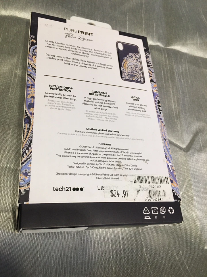 Tech21 Pure Design Liberty London Felix Raisen- iPhone Xr - blue - Image 3 of 3